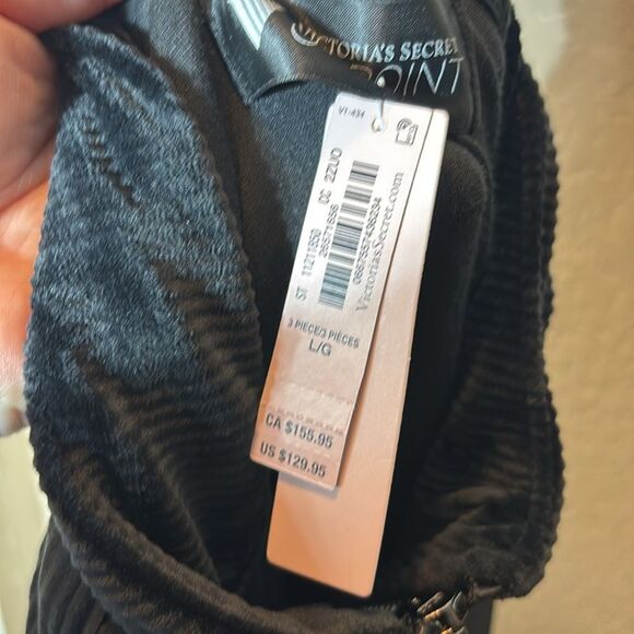 Victoria’s Secret on point women’s large velvet ribbed mock neck zip up sweater - Picture 6 of 6